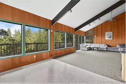 223 Trailside Loop, Eugene, OR 97405 - Photo 32