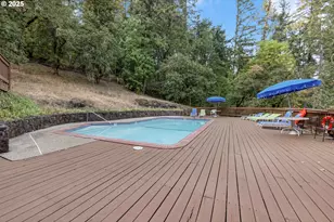 223 Trailside Loop, Eugene, OR 97405 - Photo 38