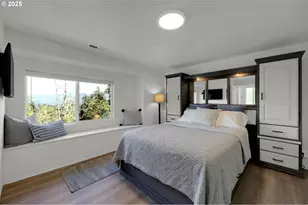 745 S 71st St, Springfield, OR 97478 - Photo 28