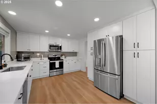 745 S 71st St, Springfield, OR 97478 - Photo 20