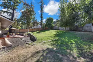 745 S 71st St, Springfield, OR 97478 - Photo 44