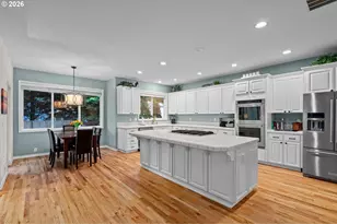 9534 NW Engleman St, Portland, OR 97229 - Photo 4