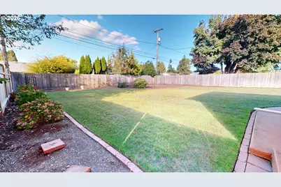 354 V St, Springfield, OR 97477 - Photo 30