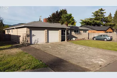354 V St, Springfield, OR 97477 - Photo 2