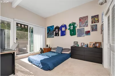 419 N Tomahawk Island Dr, Portland, OR 97217 - Photo 34