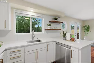 14320 SW Red Haven Dr, Beaverton, OR 97008 - Photo 14