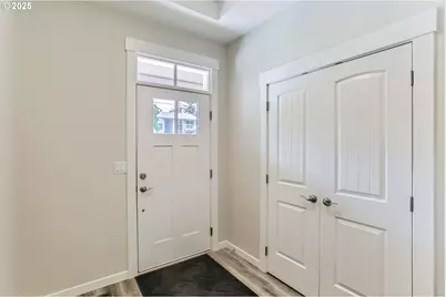 415 Pearl St, Oregon City, OR 97045 - Photo 4