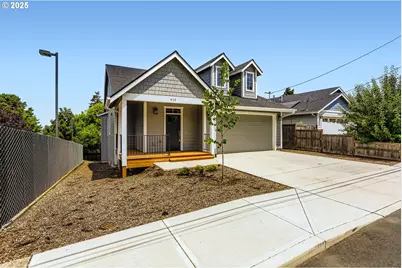 415 Pearl St, Oregon City, OR 97045 - Photo 2