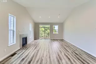 415 Pearl St, Oregon City, OR 97045 - Photo 16