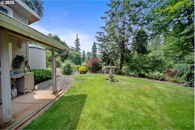 273 Golden Dr, Scottsburg, OR 97473 - Photo 12