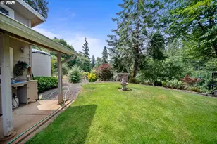 273 Golden Dr, Scottsburg, OR 97473 - Photo 12