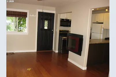 8278 SE Clatsop St, Happy Valley, OR 97086 - Photo 4