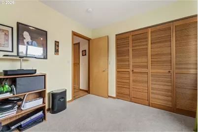16100 SW Queen Victoria Pl, King City, OR 97224 - Photo 26