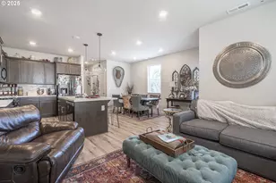 1850 NW Landon St, McMinnville, OR 97128 - Photo 6