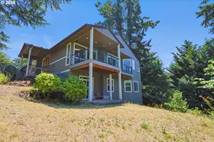 4806 NW Cherry St, Vancouver, WA 98663 - Photo 6