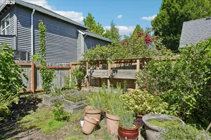 10941 NW Supreme Ct, Portland, OR 97229 - Photo 36