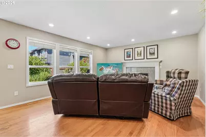 10941 NW Supreme Ct, Portland, OR 97229 - Photo 4