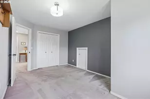 10941 NW Supreme Ct, Portland, OR 97229 - Photo 32