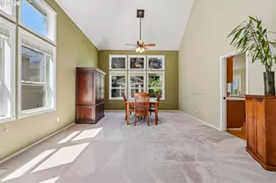 10941 NW Supreme Ct, Portland, OR 97229 - Photo 12