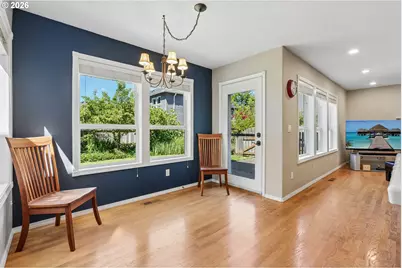 10941 NW Supreme Ct, Portland, OR 97229 - Photo 8