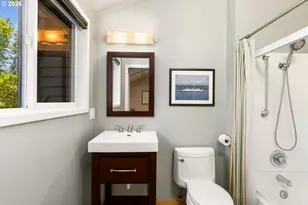 1341 S Buddington St, Portland, OR 97219 - Photo 34