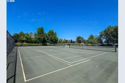 1055 Tukwila Dr, Woodburn, OR 97071 - Photo 44