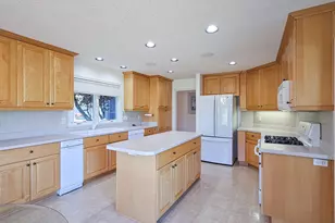 1055 Tukwila Dr, Woodburn, OR 97071 - Photo 30