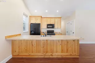 4350 SE Fleming St, Newport, OR 97366 - Photo 8