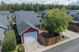4350 SE Fleming St, Newport, OR 97366 - Photo 28