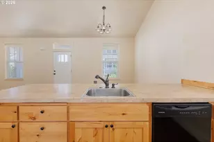 4350 SE Fleming St, Newport, OR 97366 - Photo 6