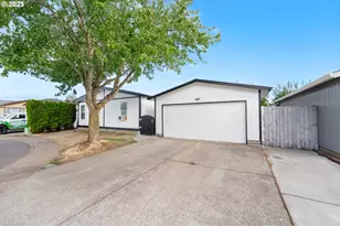 597 Barley St, Woodburn, OR 97071 - Photo 2