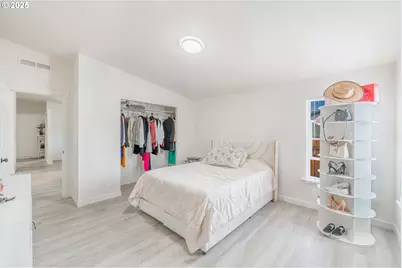 597 Barley St, Woodburn, OR 97071 - Photo 12