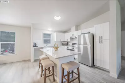 597 Barley St, Woodburn, OR 97071 - Photo 6