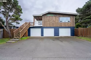 820 Jackson Ave SW, Bandon, OR 97411 - Photo 6