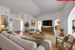 14706 NE 16th St, Vancouver, WA 98684 - Photo 2