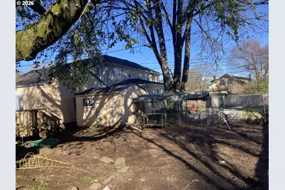 470 W Broadway, Eugene, OR 97401 - Photo 24