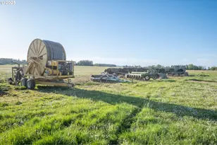 3372 Riverbend Rd, Salem, OR 97304 - Photo 36