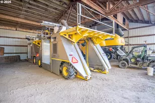 3372 Riverbend Rd, Salem, OR 97304 - Photo 22