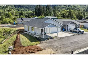 920 Fir Grove Ln, Sutherlin, OR 97479 - Photo 40