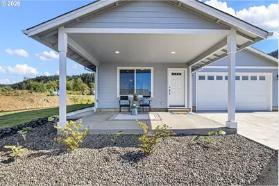 920 Fir Grove Ln, Sutherlin, OR 97479 - Photo 2