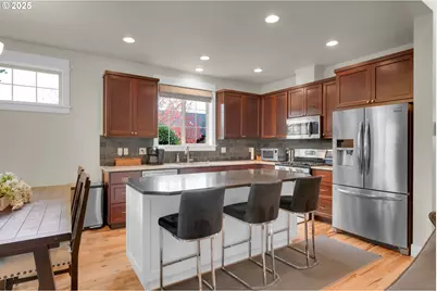 303 Lenore Loop, Eugene, OR 97404 - Photo 8