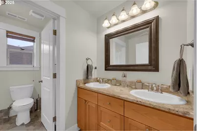 303 Lenore Loop, Eugene, OR 97404 - Photo 26