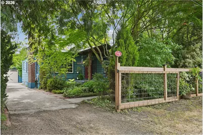 5900 NE Ainsworth St, Portland, OR 97218 - Photo 2