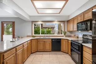 13920 SW Secretariet Ln, Beaverton, OR 97008 - Photo 14