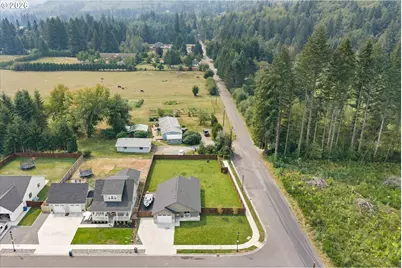 211 W Oak St, Yacolt, WA 98675 - Photo 34
