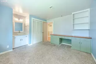 2798 Firwood Way, Eugene, OR 97401 - Photo 38