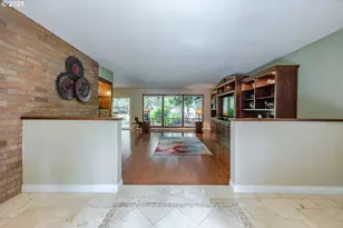 2798 Firwood Way, Eugene, OR 97401 - Photo 6