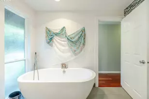 2798 Firwood Way, Eugene, OR 97401 - Photo 34
