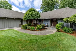 2798 Firwood Way, Eugene, OR 97401 - Photo 4