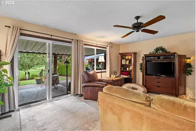 4525 NW Columbia Ave, Portland, OR 97229 - Photo 18